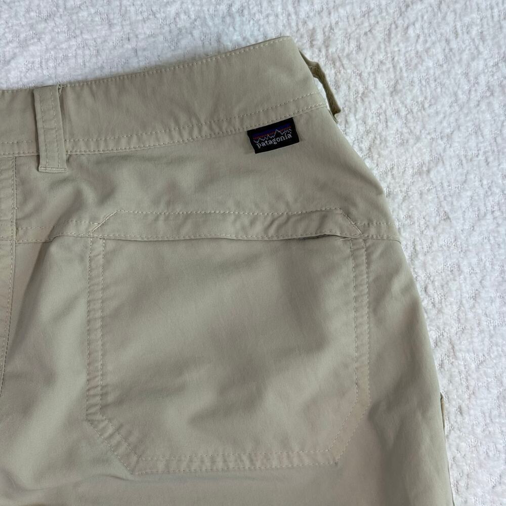 Patagonia Women's Crop Wide Leg Hiking Pants Size 2 Nylon Capri Outdoors Utility - Picture 10 of 11